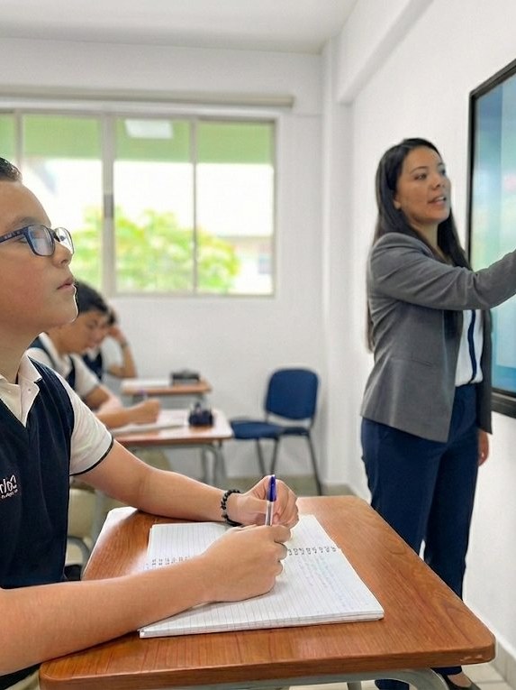 Educación General Básica